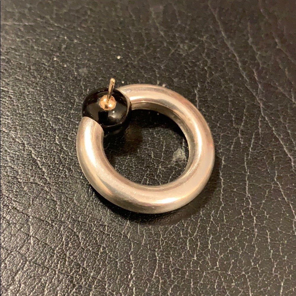 Sterling silver earring - Picture 2 of 2